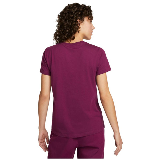 Nike Γυναικεία κοντομάνικη μπλούζα Essential Icon Futura Nike Γυναικεία κοντομάνικη μπλούζα Essential Icon Futura